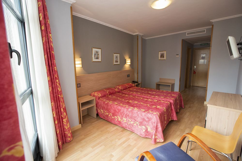 Hotel Don Manuel Gijon Bagian luar foto