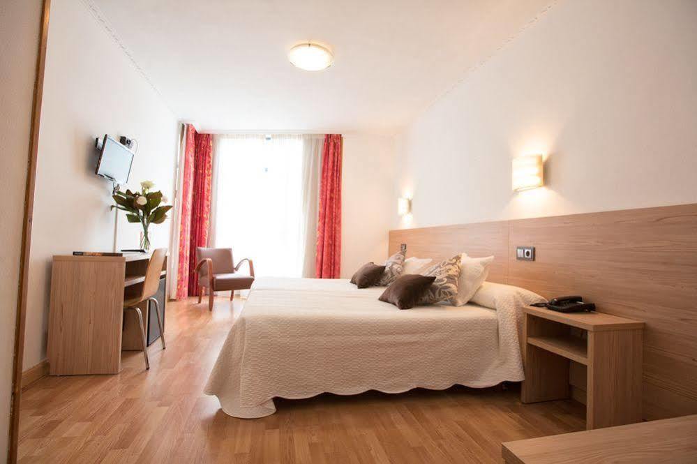 Hotel Don Manuel Gijon Bagian luar foto